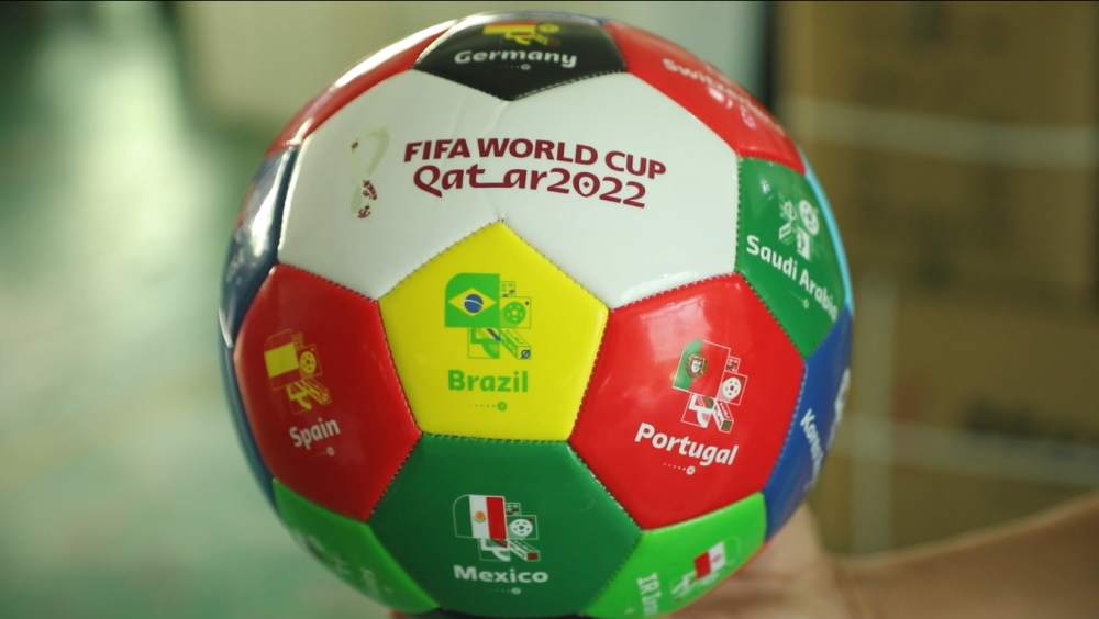 将目光投向 将目光投向